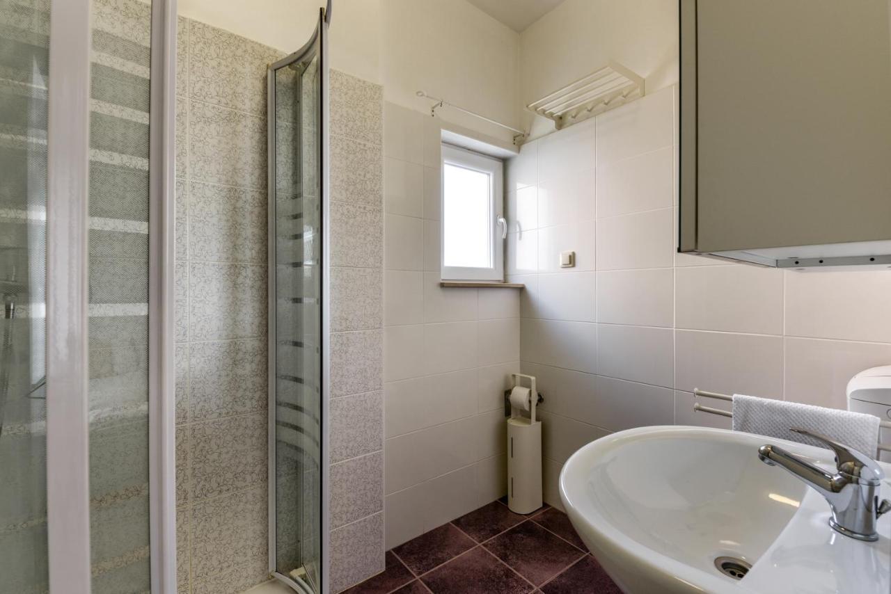 Lrs 2 Apartment In The Centar Of Zadar Buitenkant foto